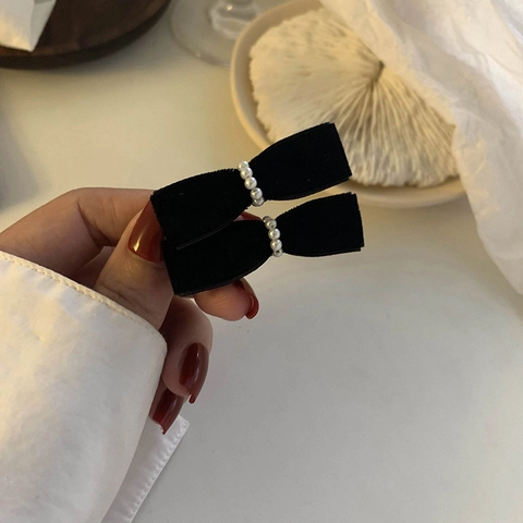 Fermaglio per Capelli a Fiocco in Velluto Vintage Francese Con Perla Artificiale Clip Laterale in Tessuto Nero per Donna