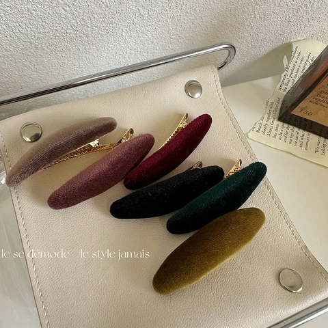 Französischer Vintage Samt Oval Haarclip Für Damen Eleganter Minimalistischer Stoff Legierung Entenschnabel Clip Haarschmuck