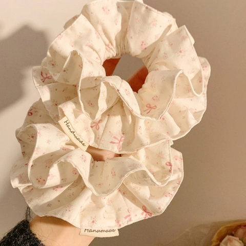 Sweet Floral Bow Fabric Scrunchie Handmade Ruffled Hair Tie Elegant Pink Flower Elastic Hair Ring For Women Accessories