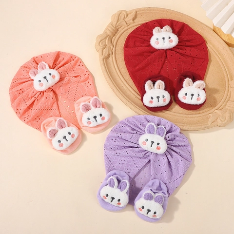 Newborn Baby Turban Hat and Socks Set Cotton Hollow Out Infant Bonnet With Plush Rabbit Decor For Boys Girls Toddlers Accessories