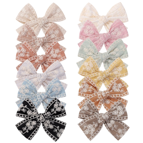 Handgefertigte Blumen Stickerei Schleife Haarspangen Für Mädchen Süße Spitze Polyester Kinder Landhausstil Haarschmuck