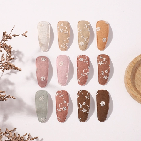 Pinzas para el Cabello de Tela Bordada con Flores para Niñas Clips de Presión de Margaritas Hechos a Mano Accesorios Dulces