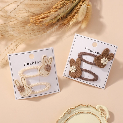 Lindas Pinzas para el Cabello con Bordado de Conejo Floral para Niñas Clips de Tela Hechos a Mano Accesorios de Cabello