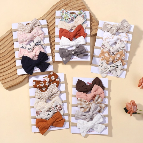 Baby Mädchen Bogen Stirnbänder Sortierte Stile Hochelastisch Nylon Weicher Stoff Blumen Karomuster Spitze Stickerei Haarschmuck