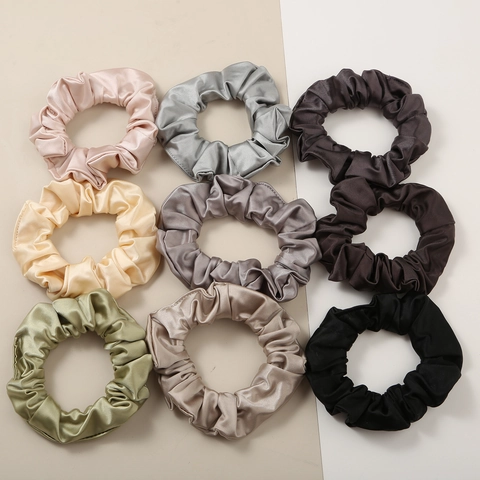 Elegante Satin Satin Scrunchies Minimalistische Plissierte Haargummis Elastische Haarbänder Für Damen Mädchen Mode Pferdeschwanz Halter Zubehör