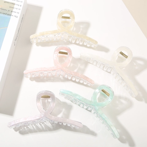 Korean Style Large Shark Hair Claw Clip Mermaid Iridescent Pearl Finish Acetate Nonslip Strong Hold Elegant Hair Accessory For Women