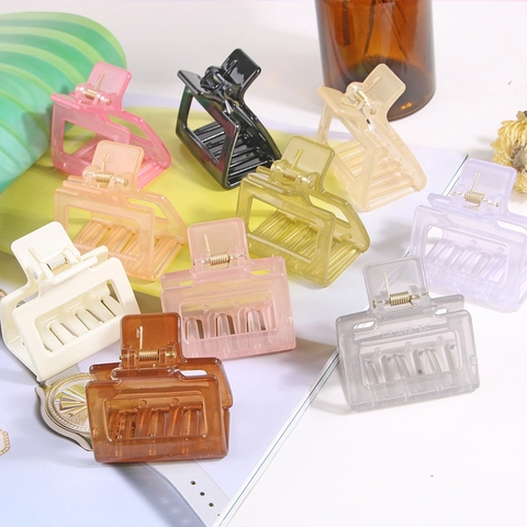 Acrylic Hair Claw Clip For Women Korean Style Rectangular Solid Color Geometric Hollow Hairpin For Daily Bathing Makeup Routine