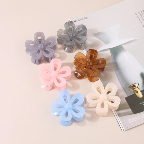 Opengewerkte Bloem Haarklauw Plastic Koreaanse Stijl Zoete Haarklem Bloem Accessoire Elegante Haarstyling Tool Voor Dames
