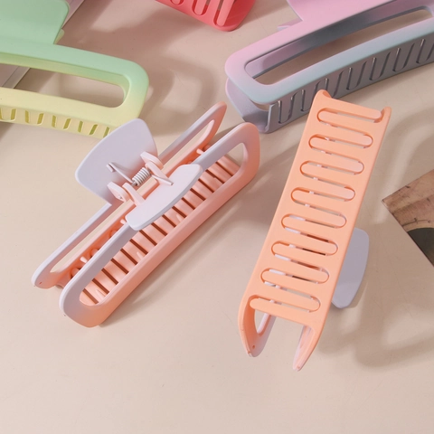Grande Pinza per Capelli Sfumata Smerigliata Rettangolare Traforata Clip a Squalo Plastica Opaca Accessori per Capelli Geometrici da Donna