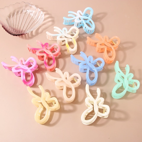 French Butterfly Hair Claw Clip Large Dopamine Gradient Lacquered Plastic Shark Clip Elegant Hair Accessory For Women Jewelry