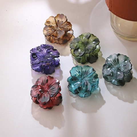 Elegant Polystyrene Flower Hair Claw Clip Small 4cm Lacquer Finish Shark Clip For Women Girls Fashion Daily Hair Accessories