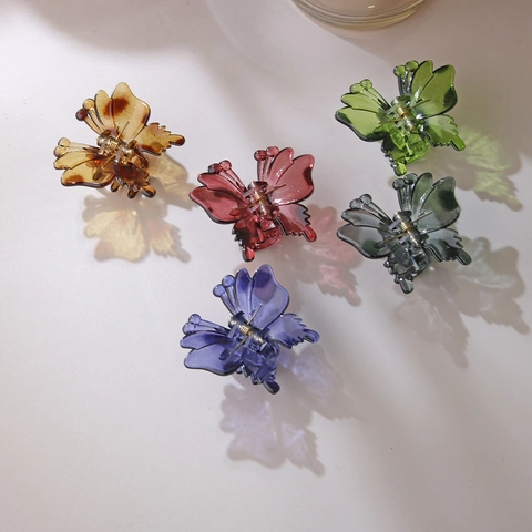 Elegant Hollow Butterfly Hair Claw Clip Semi Transparent Lacquered PS Material Fashion Hair Accessories For Women Daily Decor
