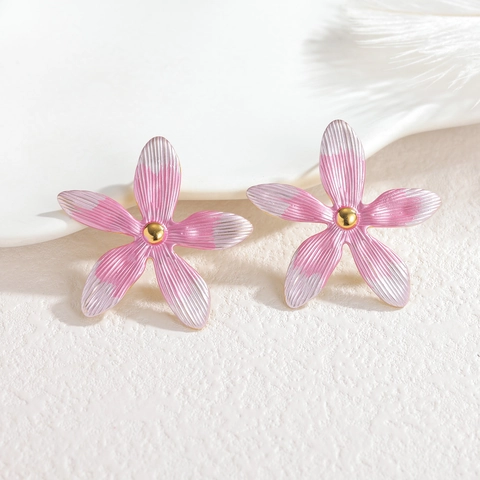 Women's Stainless Steel Flower Stud Earrings Elegant Gradient Petal Floral Earrings Chic Lightweight Fashion Jewelry Accessories
