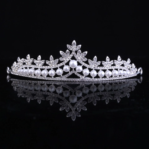 Elegante Corona Nuziale in Argento Con Strass e Künstliche Perle Sintetiche Design Barocco a Foglia Tiara da Sposa Accessori per Capelli Donna Festa