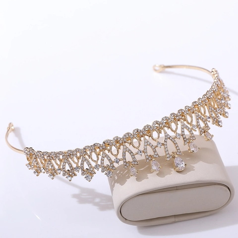 Lussuosa Corona da Sposa in Lega a Forma di Fiore e Cuore Diadema con Strass e Zirconi per Matrimonio Festa Gioielli per Donna