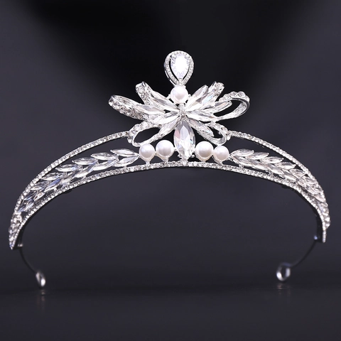Lussuosa Corona da Sposa in Zircone Diadema in Strass e Künstliche Perle Copricapo da Principessa in Lega per Matrimonio Compleanno Gioielli per Capelli Donna