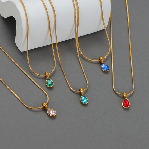 Minimalist Stainless Steel Teardrop Pendant Necklace For Women Gold Plated Snake Chain Waterdrop Rhinestone Clavicle Chain Jewelry