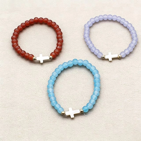 Fashion Elastic Beaded Bracelet Glass Beads Cross Charm Bracelet Shell Cross Pendant Copper Spacers Jewelry For Women