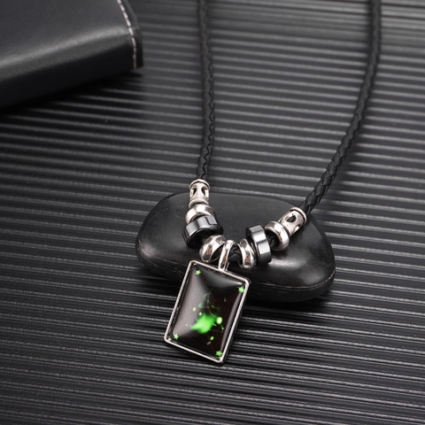 Collier Pendentif 12 Constellations Lumineux Fluorescent Ciel Étoilé Alliage Verre Cordon Tressé Bijoux Homme Femme