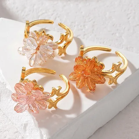 Bague Ouverte Minimaliste en Acier Inoxydable Fleur Perlée Bague Ajustable avec Strass Floraux pour Femme Accessoire Bijoux Mode