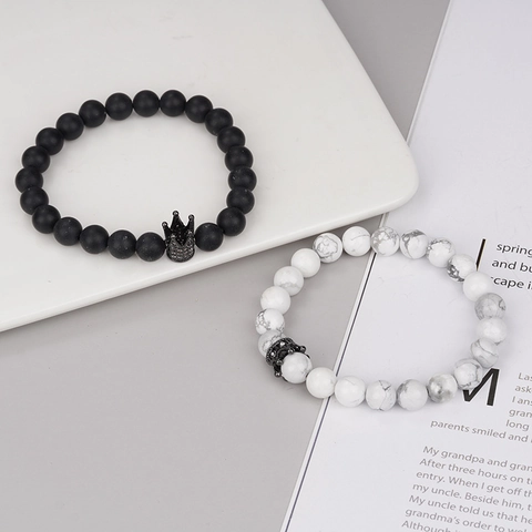 Vintage Natural Stone Crown Beaded Bracelet For Women Men Matte Agate Crystal Elastic Charm Bracelet Rhinestone Jewelry Gift