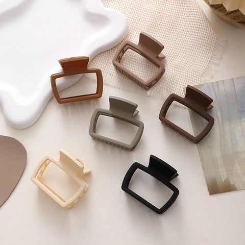 Minimalist Frosted Square Hair Claw Clip For Women Small Rectangular Matte Shark Clip Elegant Hair Accessory Hair Styling