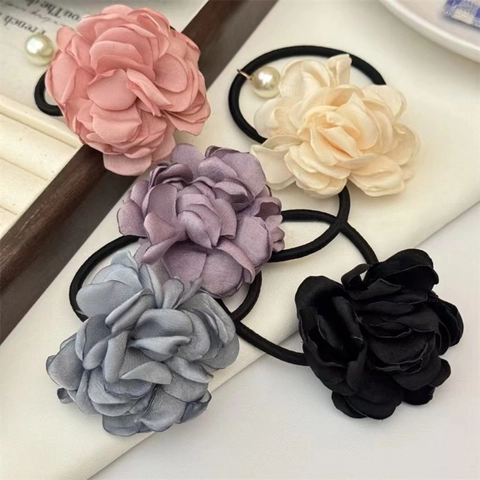Sweet Camellia Fabric Flower Scrunchies With Artificial Pearl Elegant Floral Elastic Hair Ties For Women Daily Hair Accessories