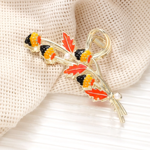 Alloy Strawberry Enamel Hair Claw Clip For Women Vintage Autumn Plant Design Hair Accessories With Artificial Pearl Elegant