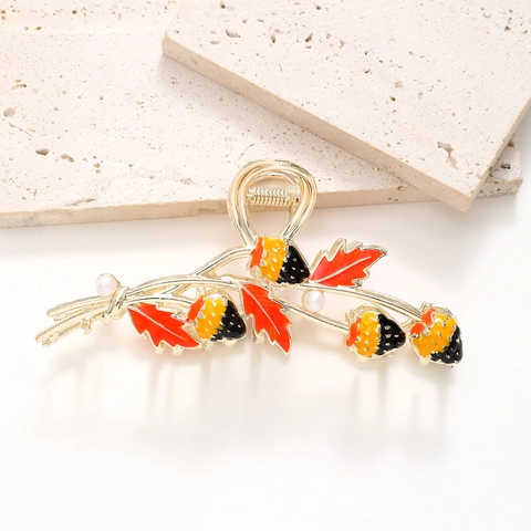 Alloy Strawberry Enamel Hair Claw Clip For Women Vintage Autumn Plant Design Hair Accessories With Artificial Pearl Elegant