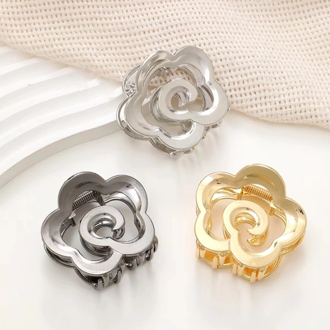 Pinza de Pelo de Metal con Flor de Rosa Hueca Vintage Elegante Horquilla de Aleación de Camelia Accesorios para el Cabello de Mujer