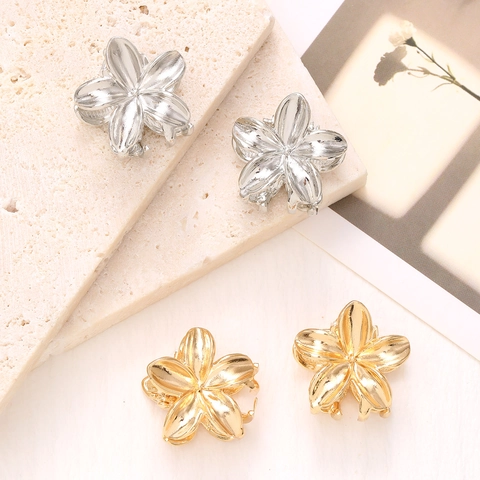 Elegant Alloy Mini Flower Hair Claw Clip For Women High End Metal Shark Clip Vintage Floral Headwear Hair Accessories