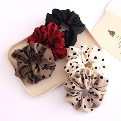 Koreanischer Stil Satin Polka Dot Herz Haargummi Retro Französisch Elastisches Haarband Für Damen Elegant Mode Weiches Haarschmuck