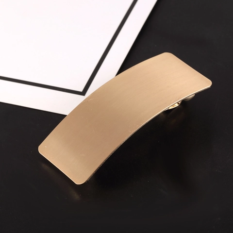 Women Minimalist Arched Metal Hair Clip Rectangular Brushed Alloy Hairpins Elegant Spring Clip Fashion Hair Accessories For Daily Wear