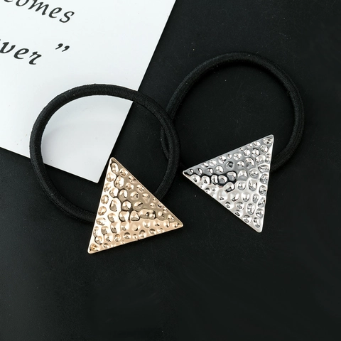 Elastico per Capelli in Metallo Martellato a Triangolo Minimalista in Lega Geometrico Supporto per Coda di Cavallo Donna