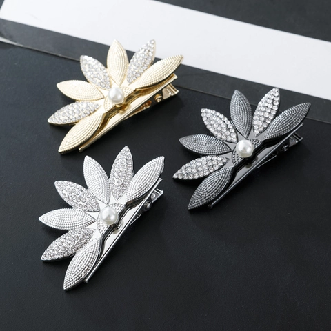 Elegante Fermaglio per Capelli a Forma di Loto in Lega con Strass e Perla Artificial Becco d'Anatra per Matrimonio Festa Gioielli Donna
