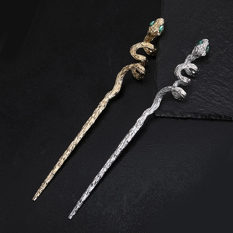 Vintage Snake Hair Stick Alloy Rhinestone Eye Gothic Hairpin Elegant Metal Hair Jewelry For Women Retro Gold Silver Accessory