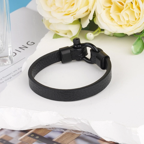 Herren Retro Schwarz Litschi Lederarmband Mit Hufeisenschnalle Aus Legierung Minimalistischer Industriestil Schmuck