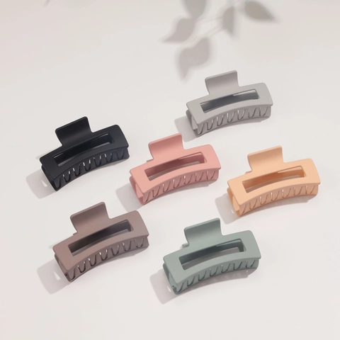Elegante Grande Pinza per Capelli Opaca Rettangolare Cava Shark Clip Forcina Antiscivolo per Donna Styling Quotidiano Copricapo