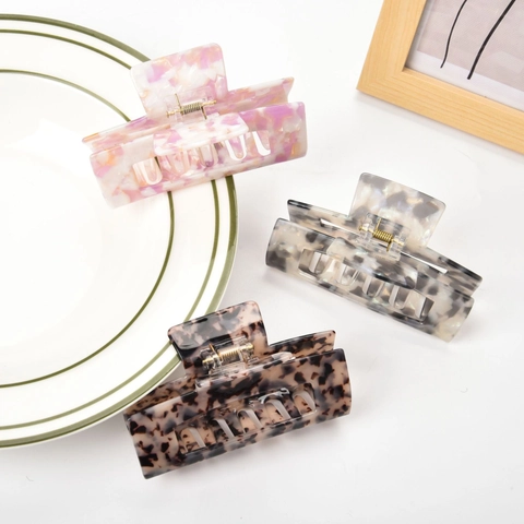 Elegant Acetate Hair Claw Large Marble Tortoiseshell Pattern Rectangular Hollow Hair Clip For Women Hair Accessories