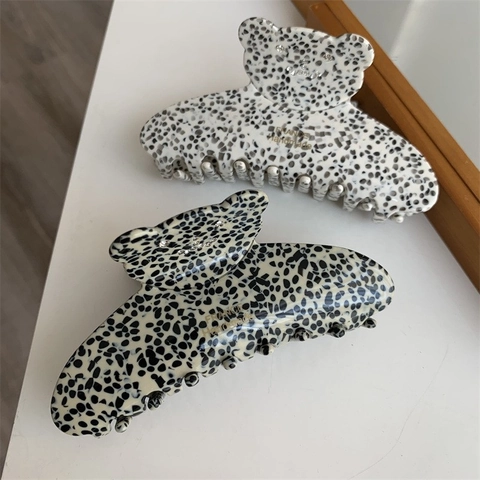 Vintage Bear Shape Acetate Hair Claw Clip With Rhinestone Decorative Leopard Polka Dot Hair Accessories For Women Hair Clip
