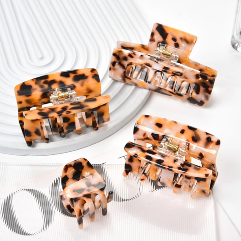 Vintage Acetate Hair Claw Leopard Print Tortoiseshell Hair Clip For Women Geometric Rectangular Shark Clip Fashion Hair Styling Accessory