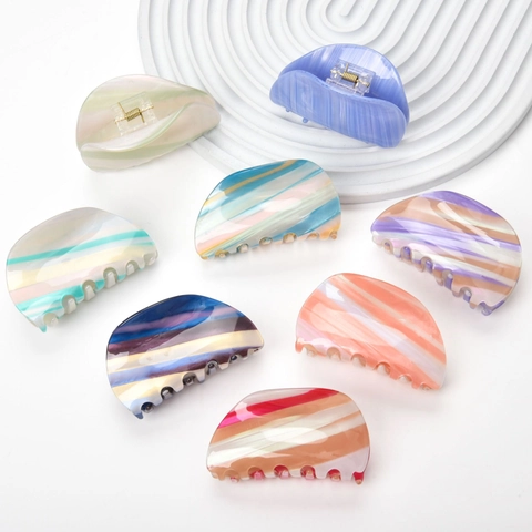Women Fashion Acetate Hair Claw Clip Elegant Marble Pattern Striped Shark Clip Semicircle Hair Accessory For Thick Hair