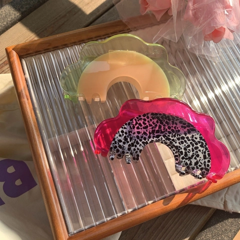 Molla per Capelli Grande in Acetato Serie Frutta Bordo Ondulato Colore Gelatina Clip a Squalo per Donna Accessori Capelli Fatti a Mano