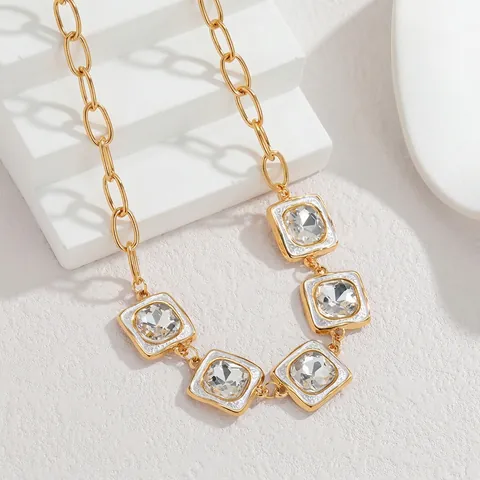 Vintage Stainless Steel Gold Plated Necklace For Women Square Rhinestone White Enamel Pendant Palace Style Thick Chain Fashion Jewelry