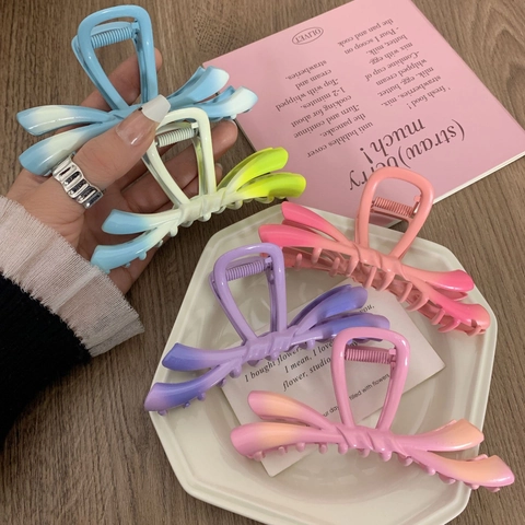 Y2K Gradient Color Butterfly Bow Hair Claw Clip For Women Fashion Handmade Matte Large Shark Clip Hair Accessory Jewelry