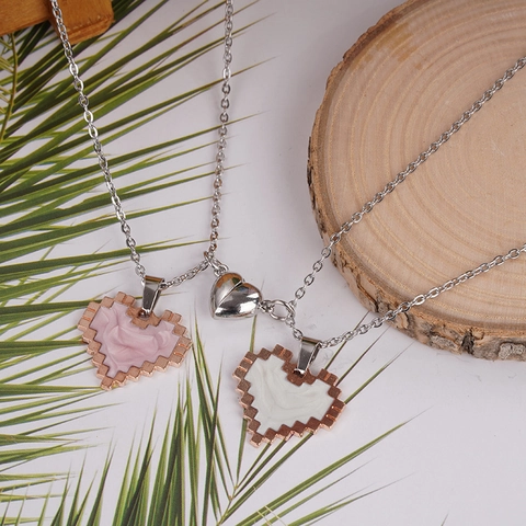 Pixel Art Heart Magnetic Couple Necklace Set Alloy Mosaic Pendant Necklaces For Lovers Best Friends Valentine Gift