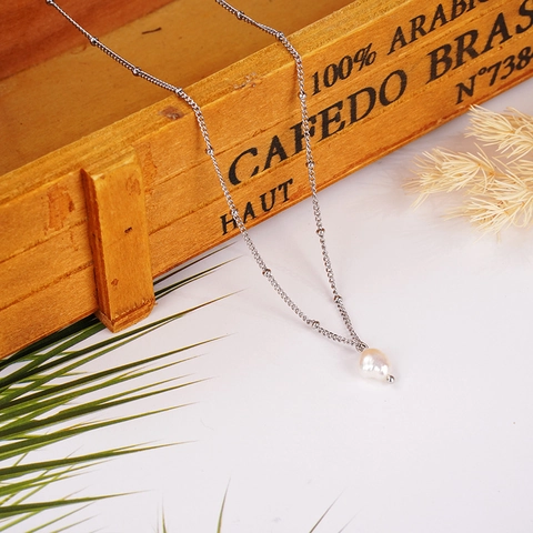 Damen Mode Süßwasserperle Anhänger Halskette Edelstahl Perlenkette Gold Silber Plattiert Elegante Barockperle Choker Halskette Schmuck