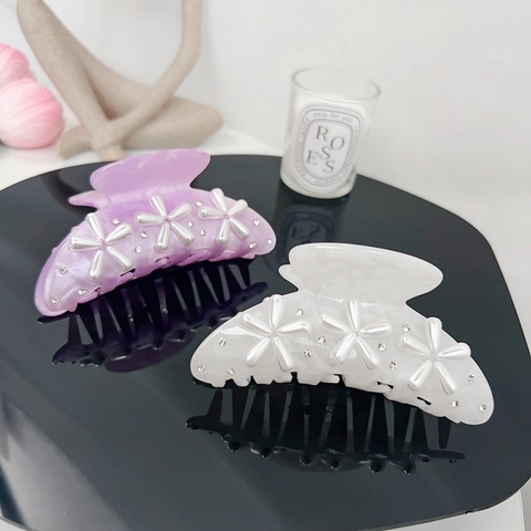 Elegante Molletta per Capelli a Fiori in Acrilico Con Perla Artificiale e Strass Grande Clip a Squalo Trama Nuvola per Donna