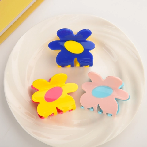 Mode Blume Acetat Haarkralle Für Damen Elegant Handgefertigt Matte Kontrastfarbe Haarschmuck Shark Clip Schmuck
