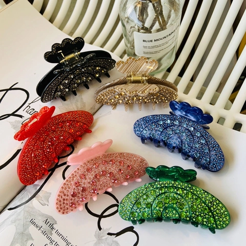 Luxury Acetate Rhinestone Hair Claw Clip For Women Fashion Pink Blue Red Black Shark Clip Handmade Heavy Duty Hair Grip